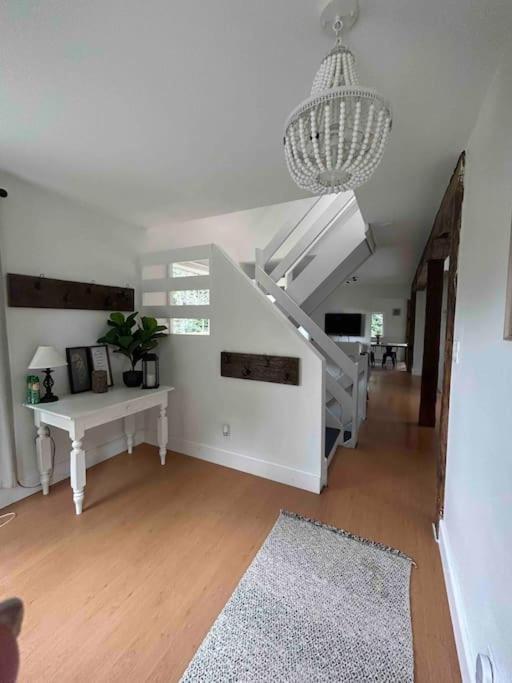 Cottage Retreat On 11 Acres Flesherton Exteriér fotografie